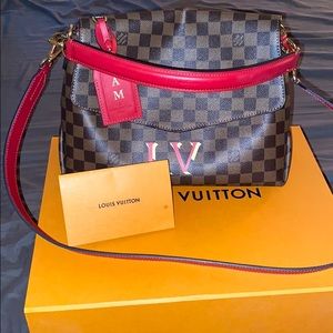 Authentic Louis Vuitton Beaubourg MM